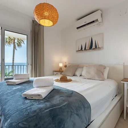 Holiday home Sea Front House Macarena A Sitio de Calahonda